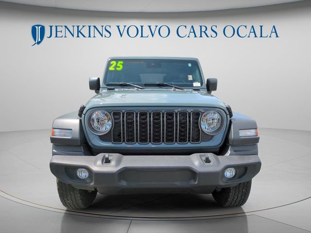 Used 2025 Jeep Wrangler Sport S image 8