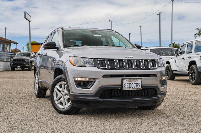 Used 2017 Jeep Compass Sport w/ Tech Group FWD image 1