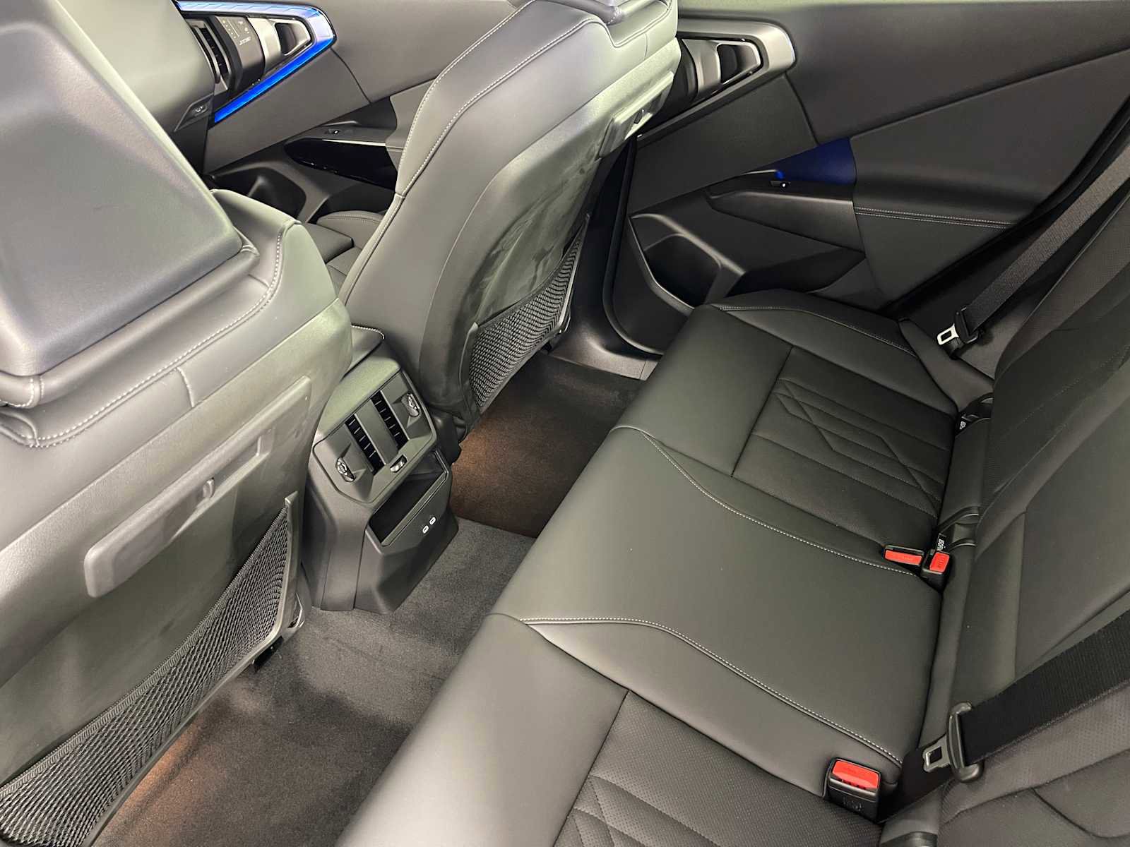 New 2026 BMW X3 xDrive30 w/ Convenience Package image 29