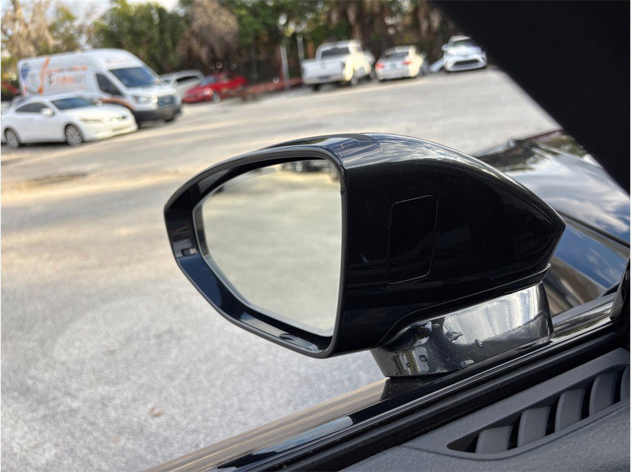 Used 2020 Audi A8 L 4.0T w/ Executive Package image 21