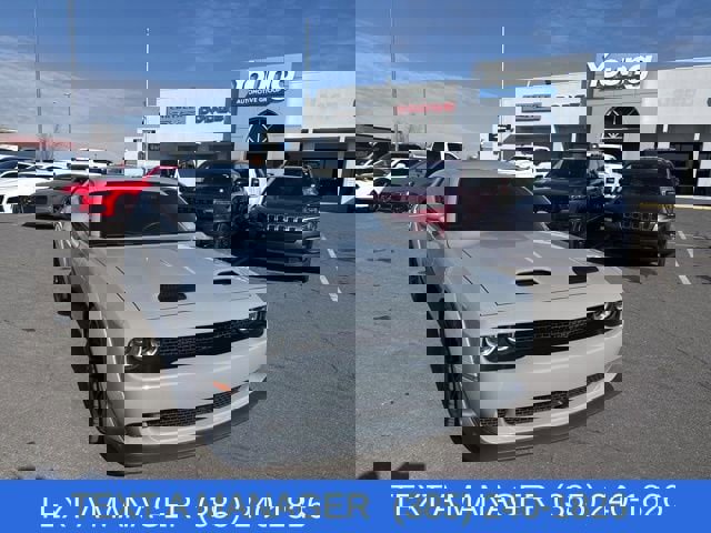 Used 2022 Dodge Challenger SRT Hellcat image 2