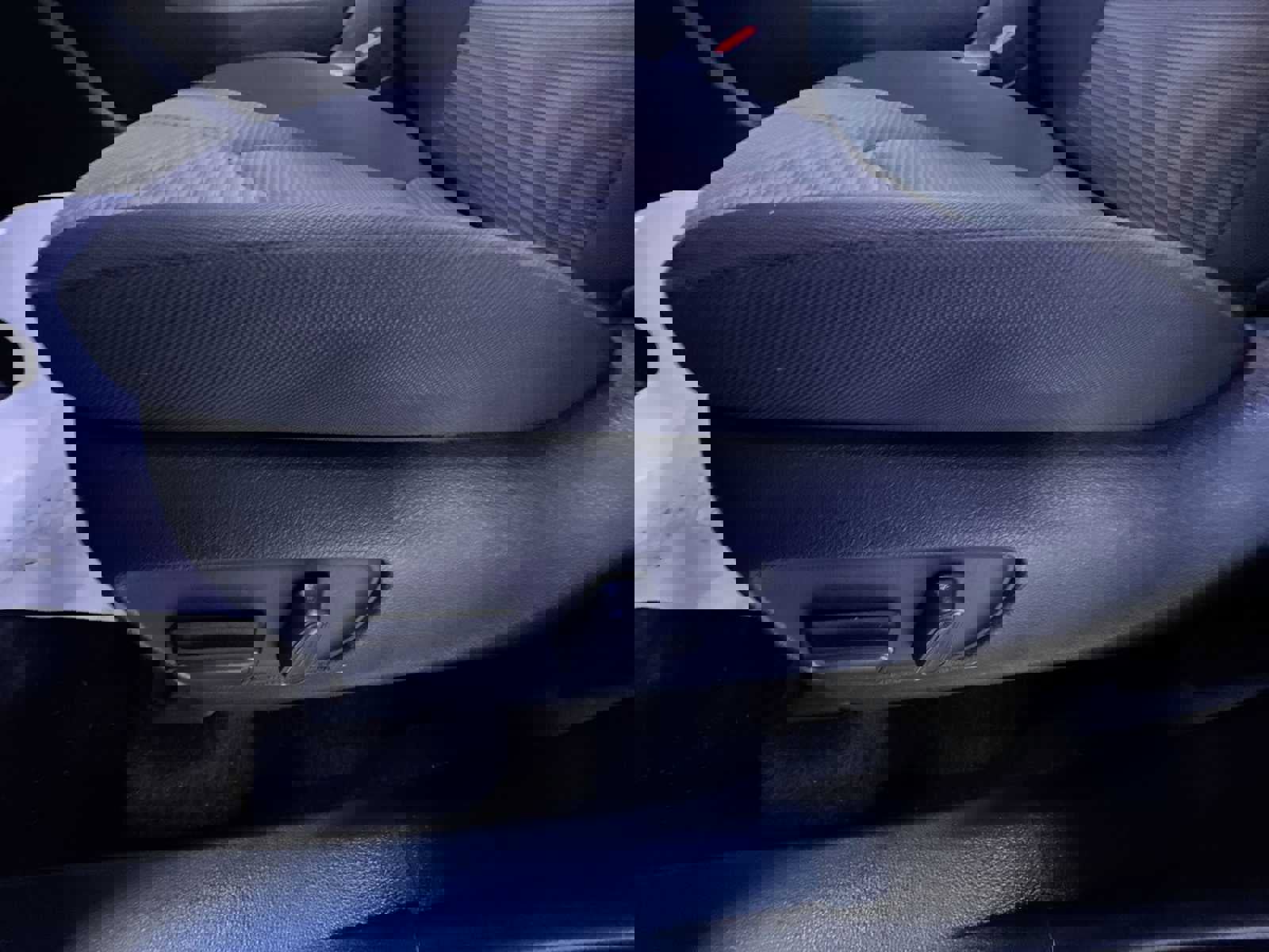 Used 2024 Toyota RAV4 LE image 13