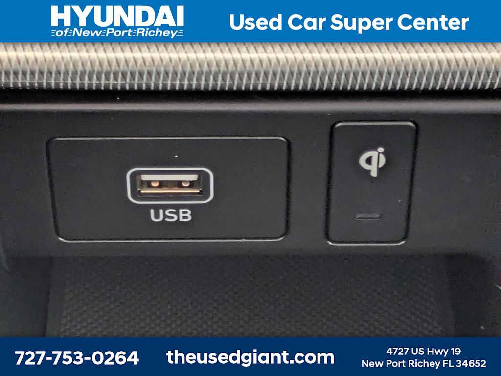 Used 2022 Hyundai Palisade SEL w/ Premium Package FWD image 35
