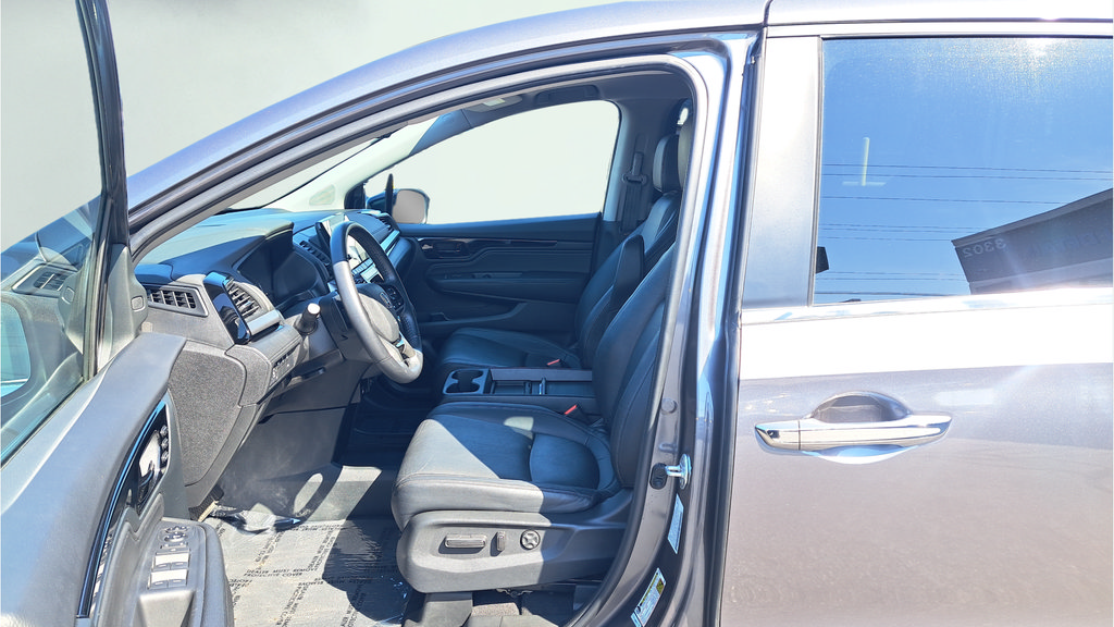 Used 2024 Honda Odyssey Touring image 10