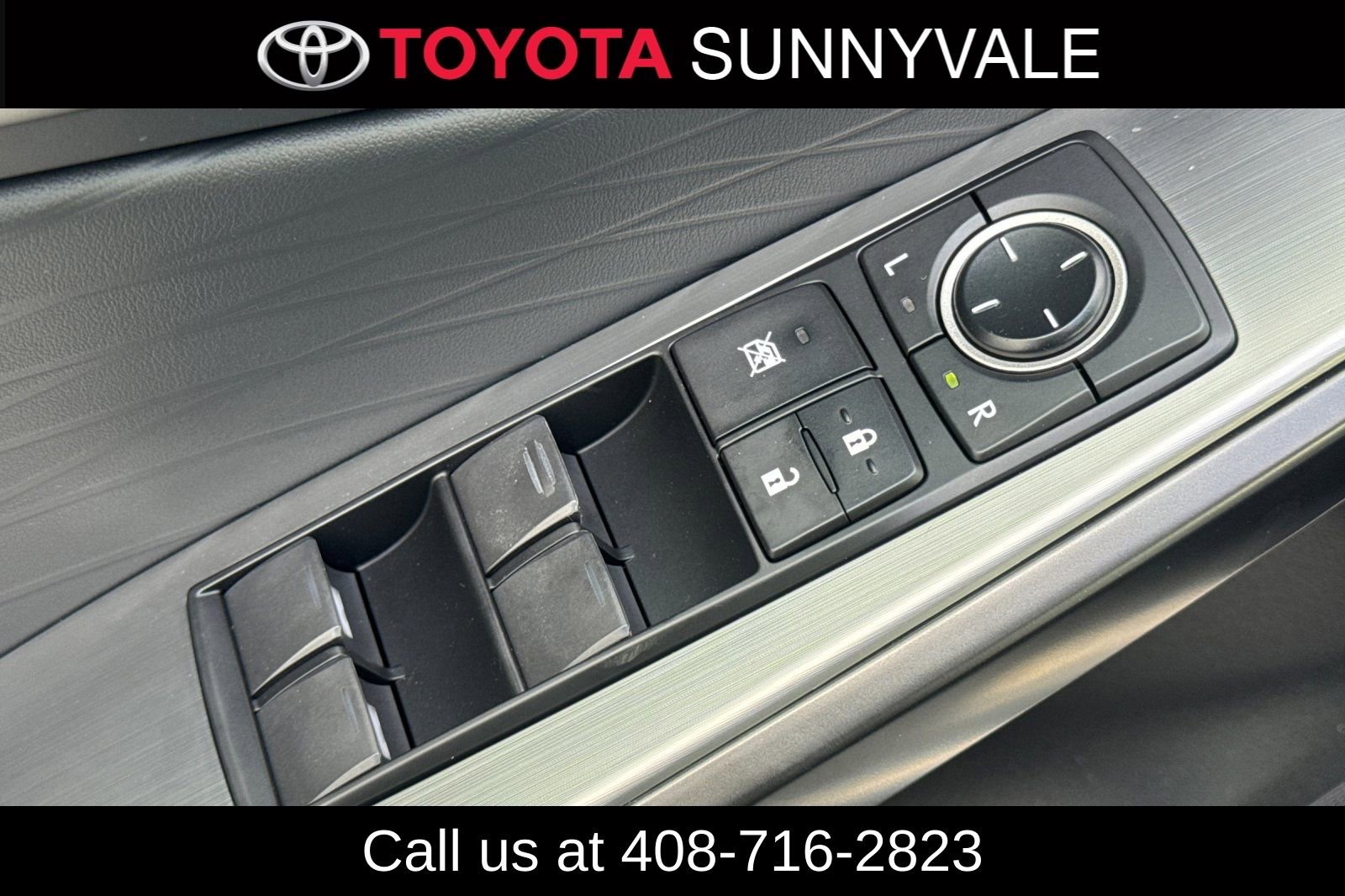 Used 2023 Lexus IS 500 RWD image 17