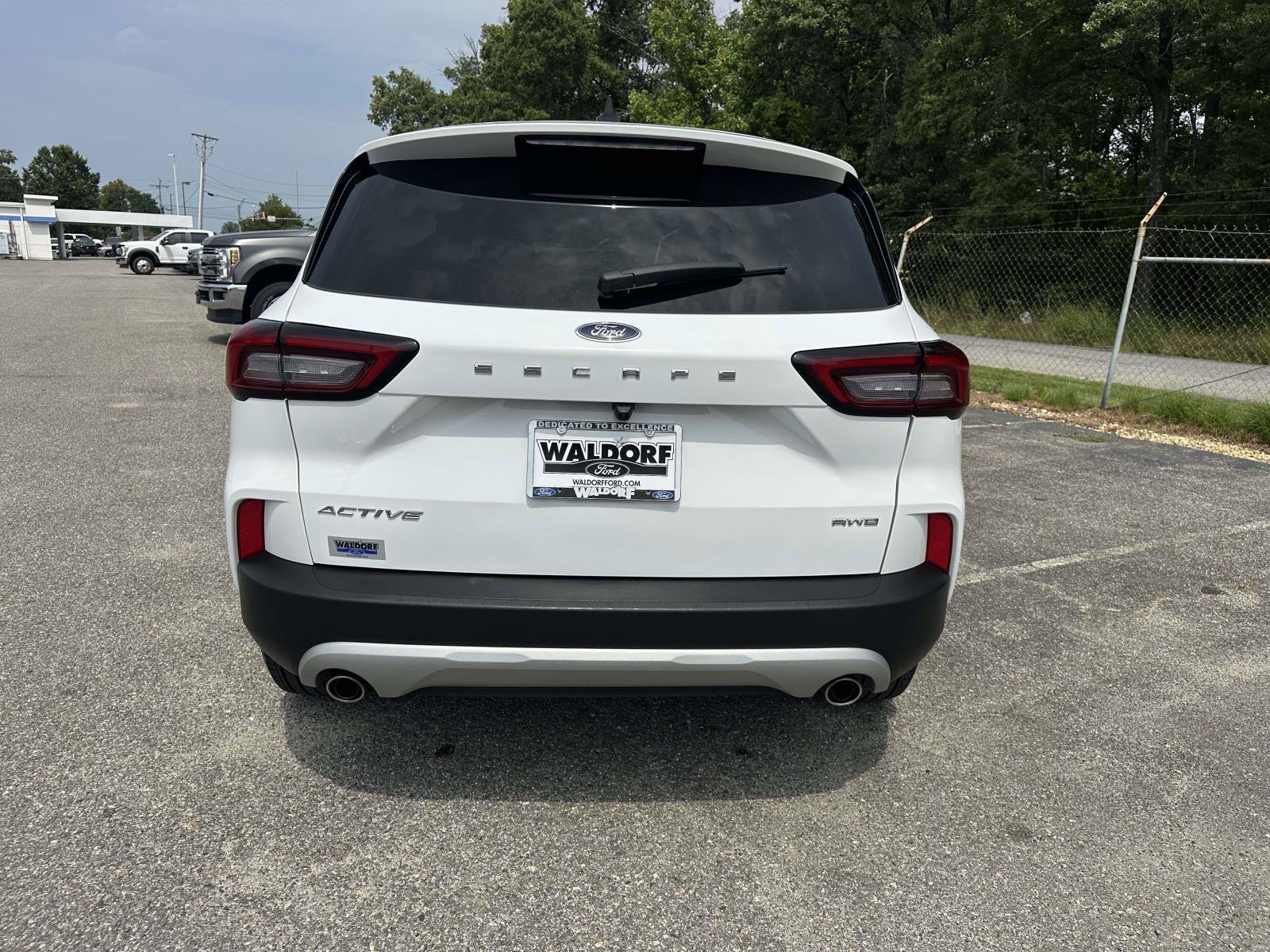 Used 2025 Ford Escape Active AWD/4WD image 5