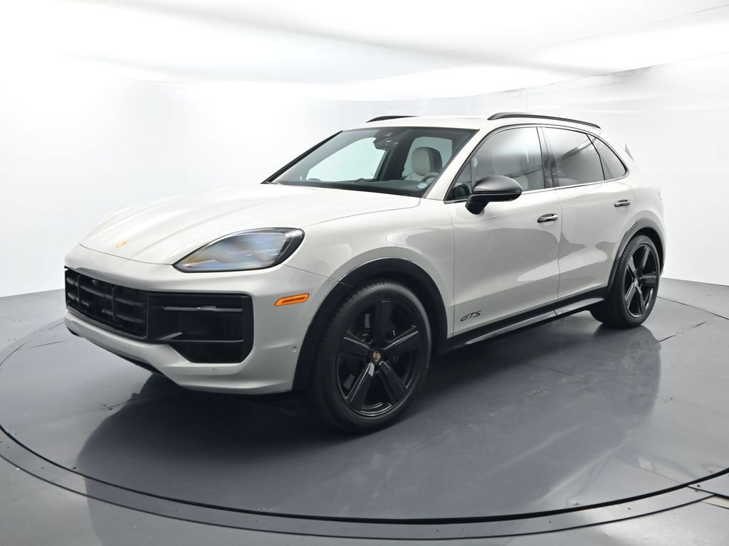 Certified 2026 Porsche Cayenne GTS AWD/4WD image 1