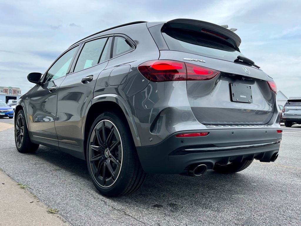 Certified 2025 Mercedes-Benz GLA 35 AMG 4MATIC image 10