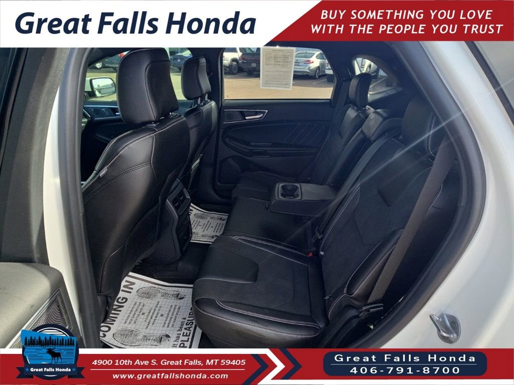 Used 2023 Ford Edge ST image 12