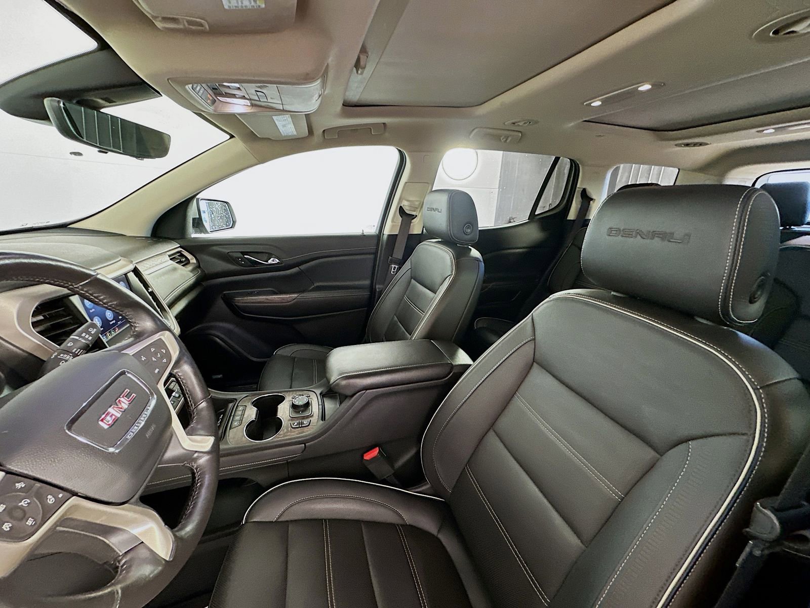 Used 2020 GMC Acadia Denali w/ Trailering Package AWD/4WD image 22