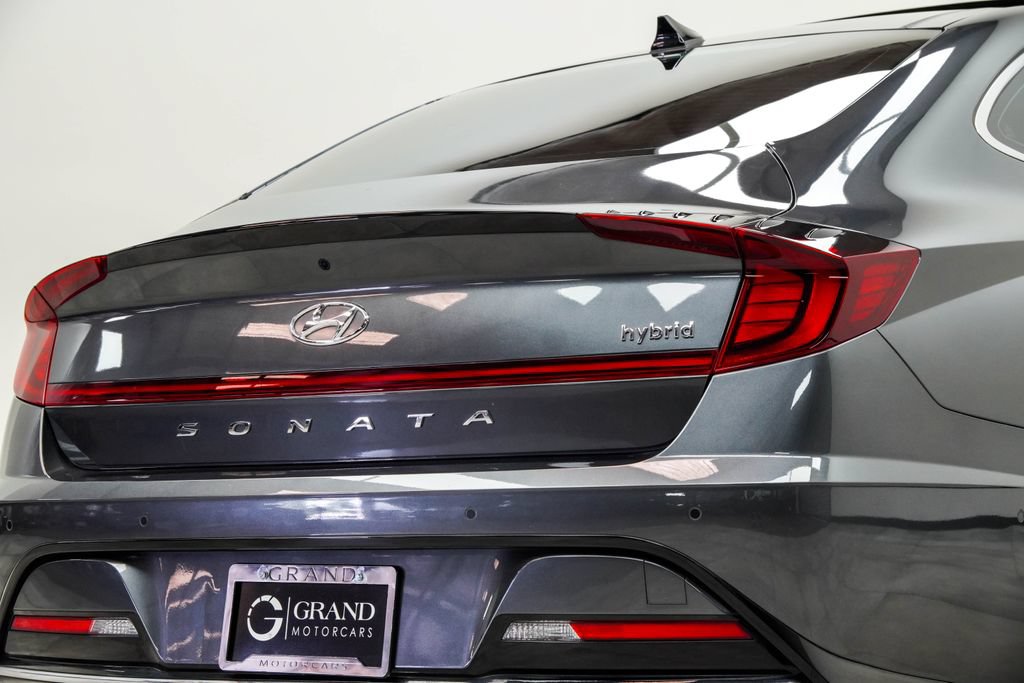 Used 2023 Hyundai Sonata Limited w/ Cargo Package FWD image 14