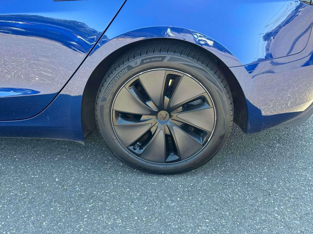 Used 2024 Tesla Model 3 Long Range AWD/4WD image 11