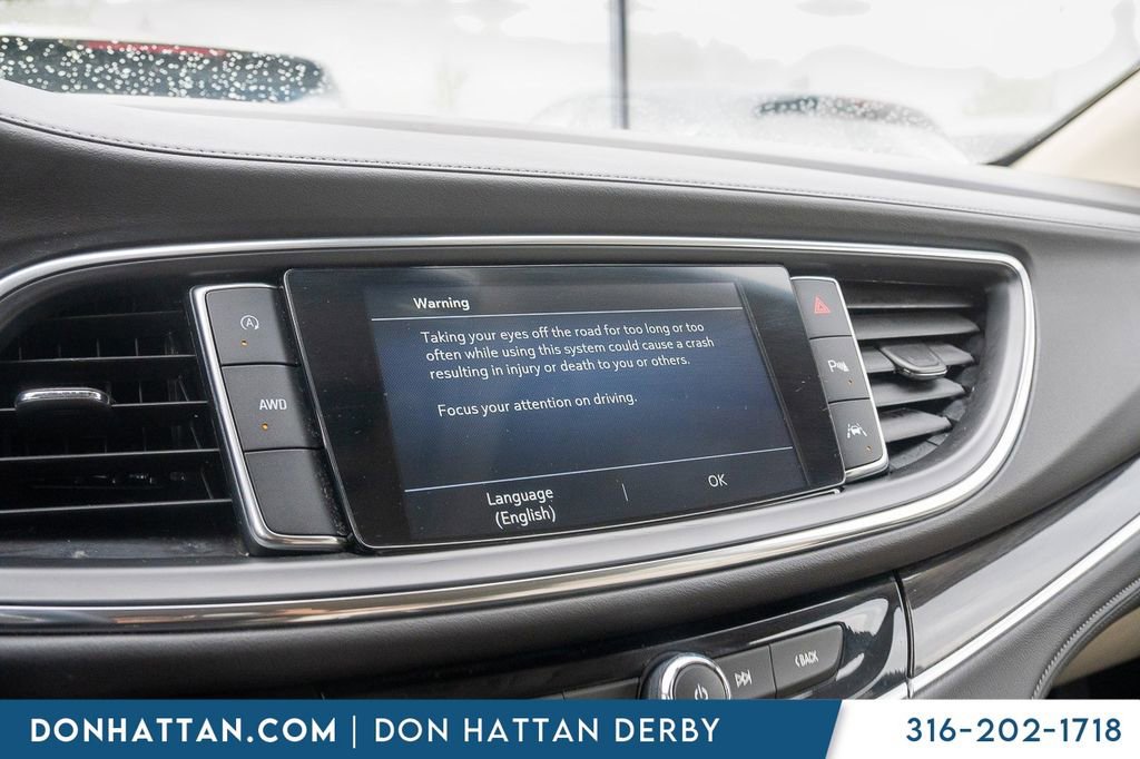 Used 2022 Buick Enclave Essence w/ Experience Buick Package AWD/4WD image 7