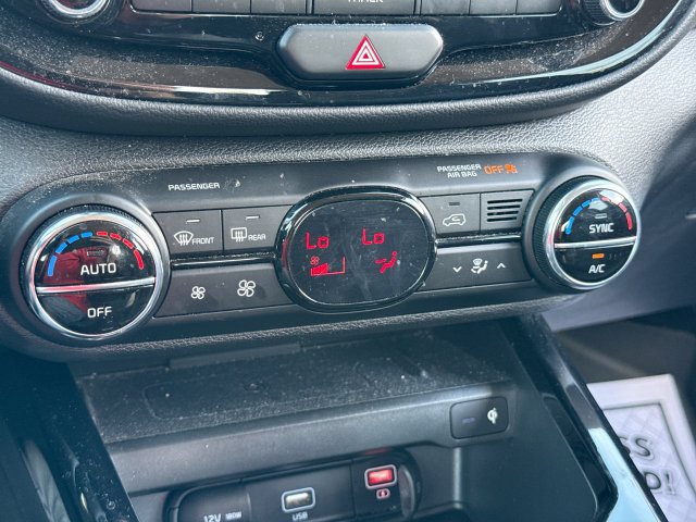 Used 2022 Kia Soul S FWD image 19