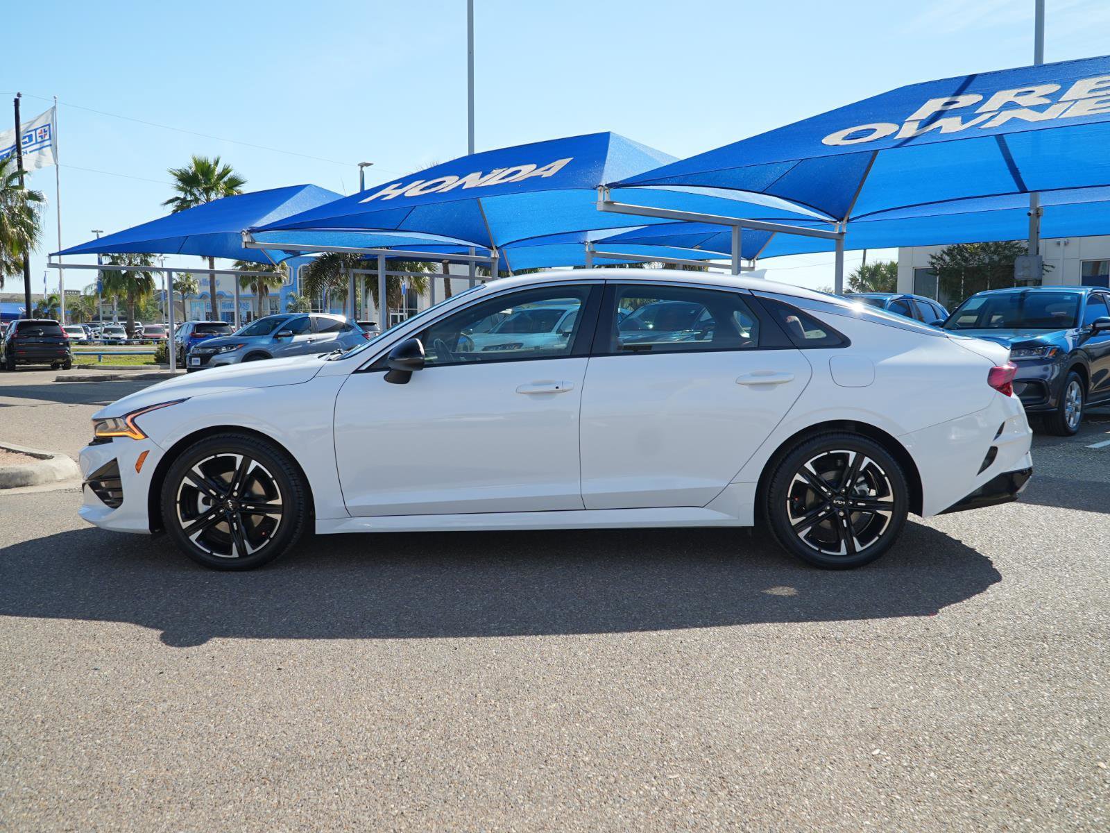 Used 2023 Kia K5 GT-Line w/ GT-Line Premium Package image 10