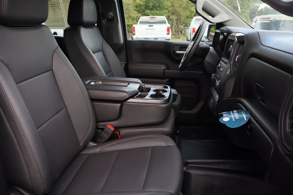 Certified 2025 Chevrolet Silverado 1500 W/T AWD/4WD image 28