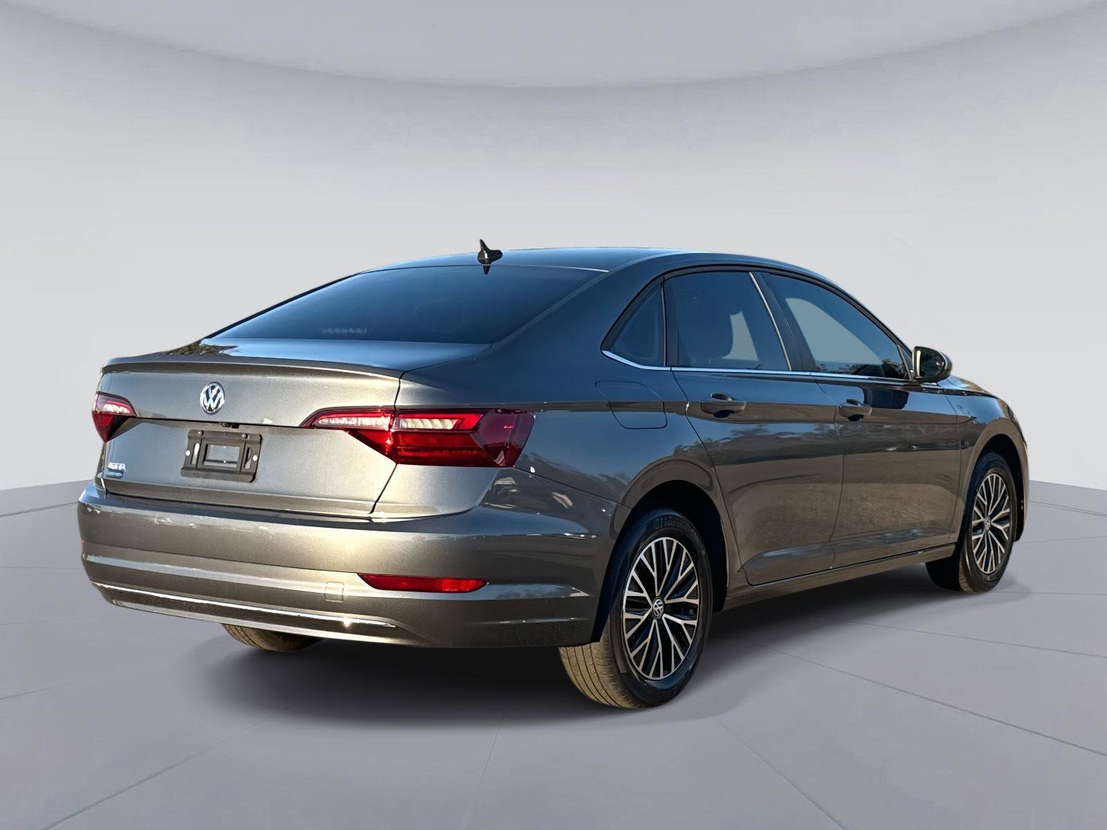 Used 2021 Volkswagen Jetta S w/ Driver Assistance Package image 3