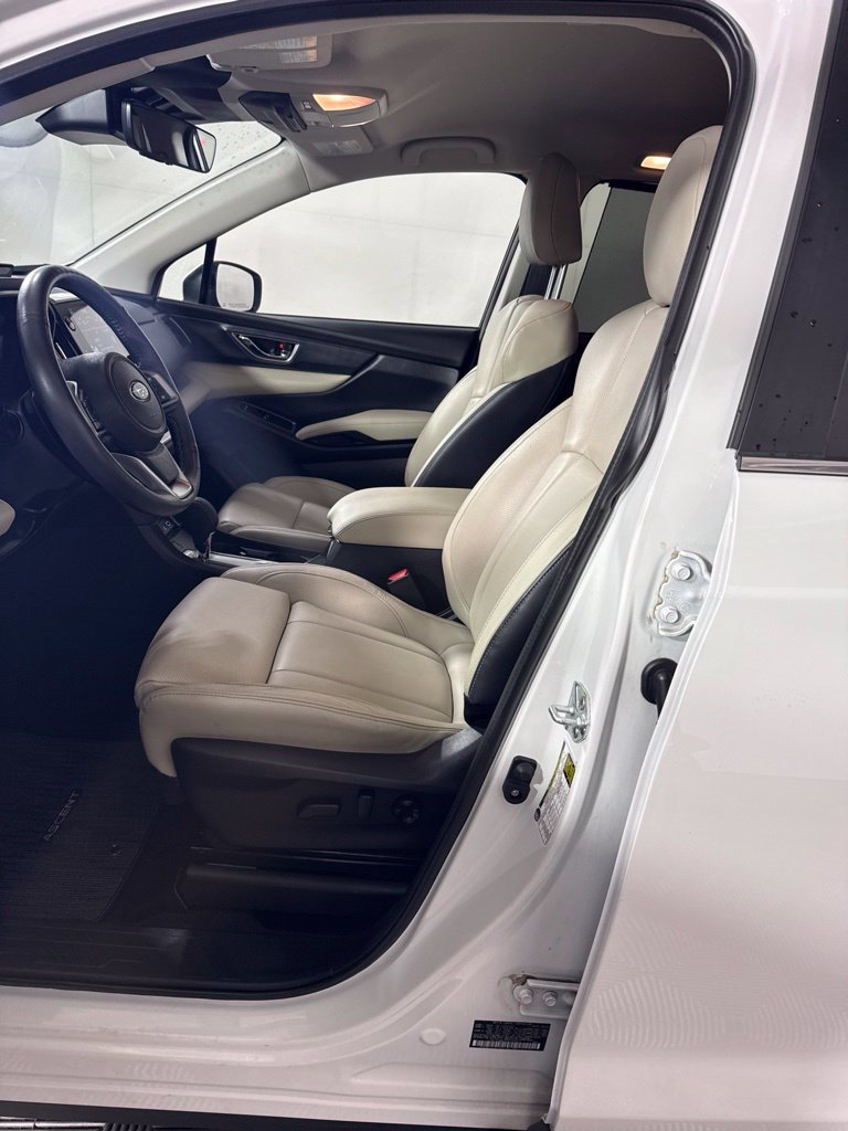Used 2023 Subaru Ascent Limited AWD/4WD image 14