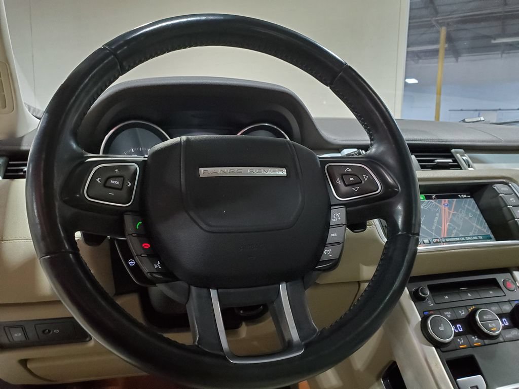 Used 2016 Land Rover Range Rover Evoque SE Premium AWD/4WD image 29