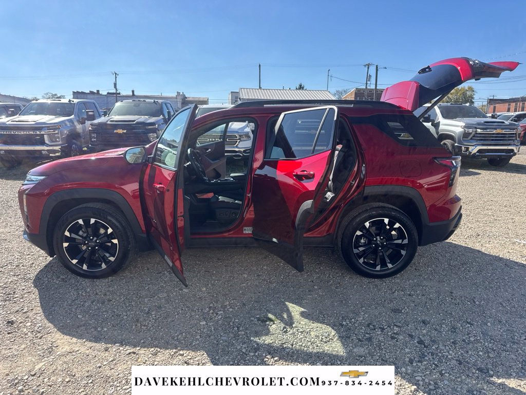 Used 2025 Chevrolet Equinox RS w/ Safety and Technology Package AWD/4WD image 36