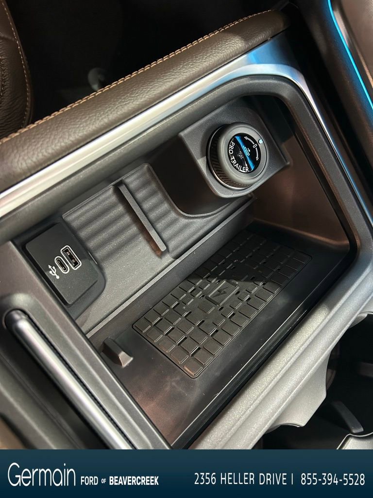 New 2025 Ford Expedition King Ranch image 17