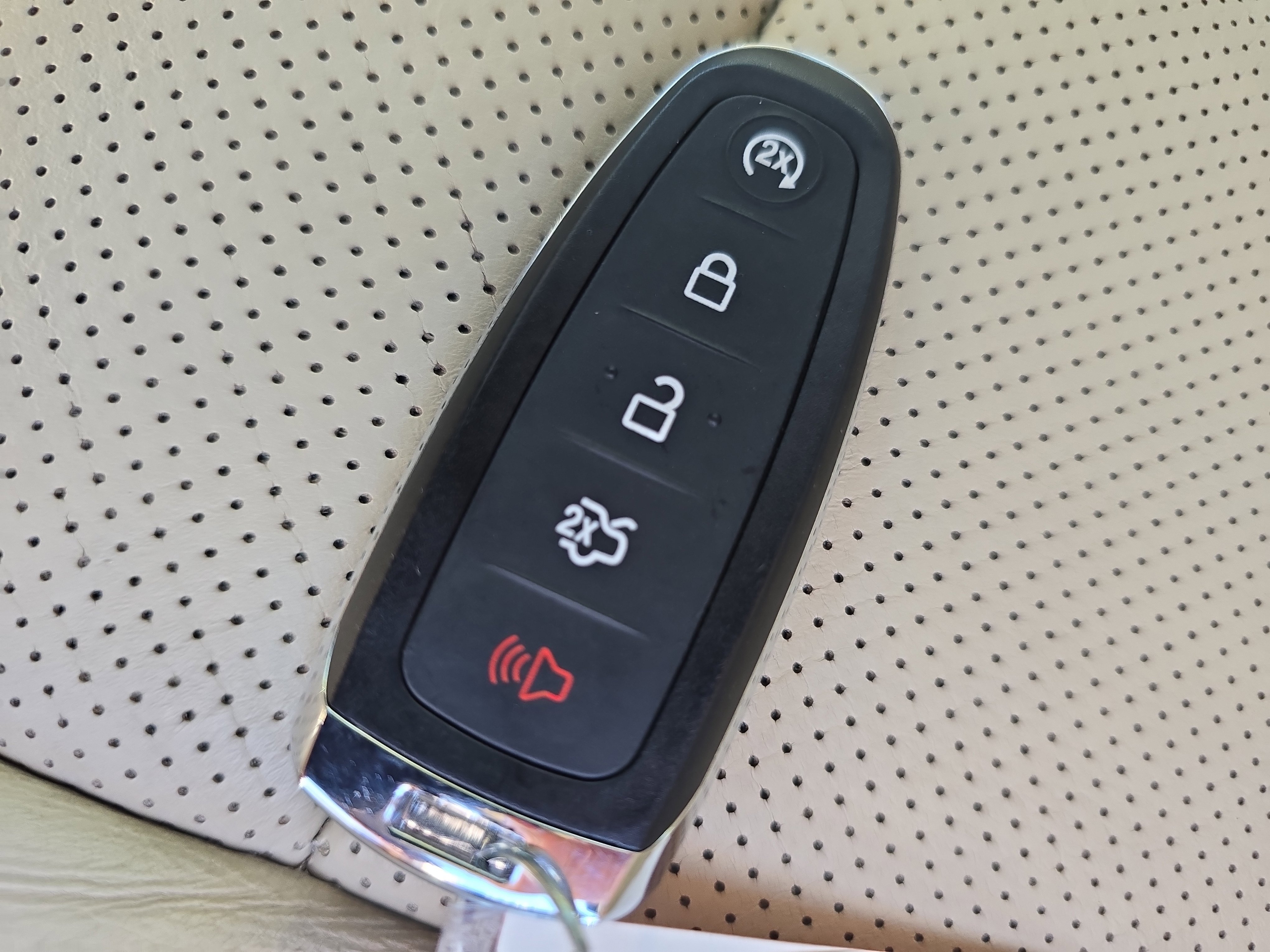 Used 2017 Ford Expedition Limited w/ Equipment Group 301A image 38