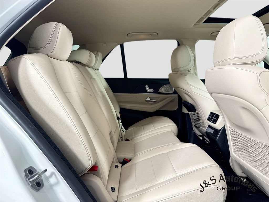 Used 2022 Mercedes-Benz GLE 350 w/ 3rd Row Seat Package image 36