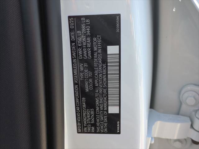 Used 2025 Volvo XC90 B6 Plus w/ Protection Package Premier image 25