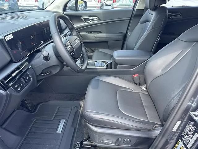 New 2026 Kia Sportage EX AWD/4WD image 8