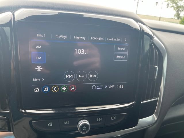Used 2023 Chevrolet Traverse LT FWD image 23