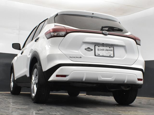 Used 2024 Nissan Kicks S FWD image 19