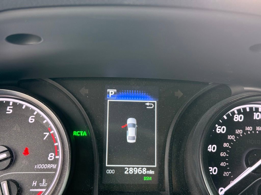 Used 2024 Toyota Camry SE image 16