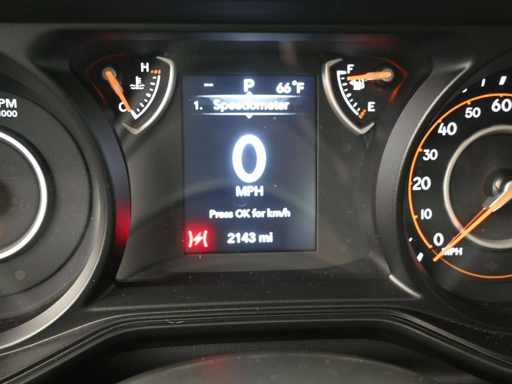 Used 2025 Jeep Gladiator Sport AWD/4WD image 12