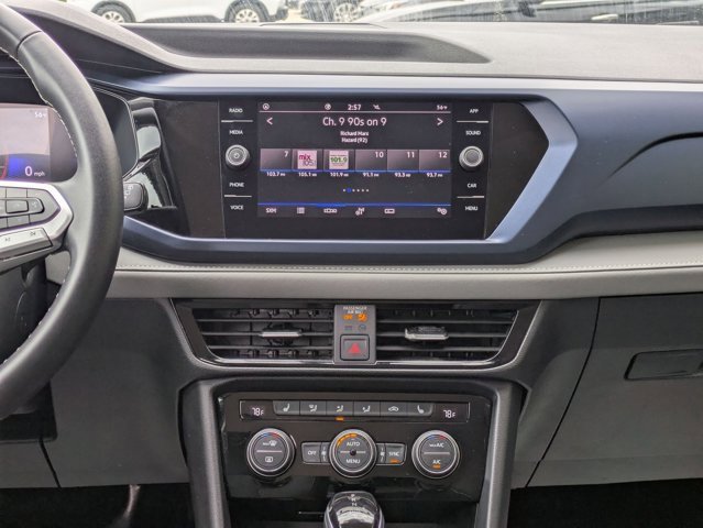 Used 2024 Volkswagen Taos SE image 10