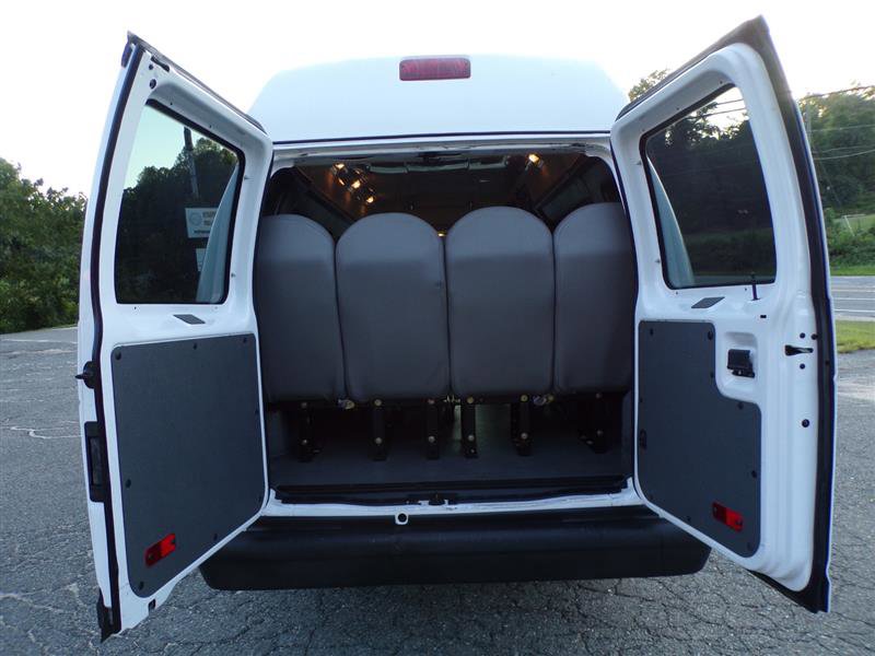 Used 2014 Ford E-250 and Econoline 250 Extended w/ Power Group image 36