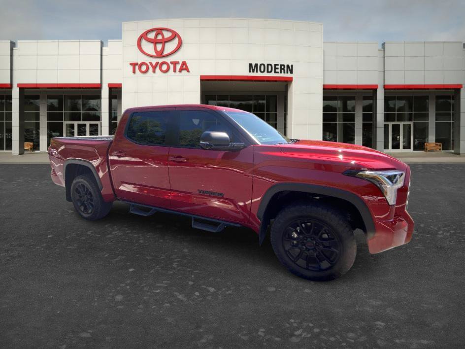 Used 2025 Toyota Tundra SR5 w/ SR5 Premium Package AWD/4WD image 22