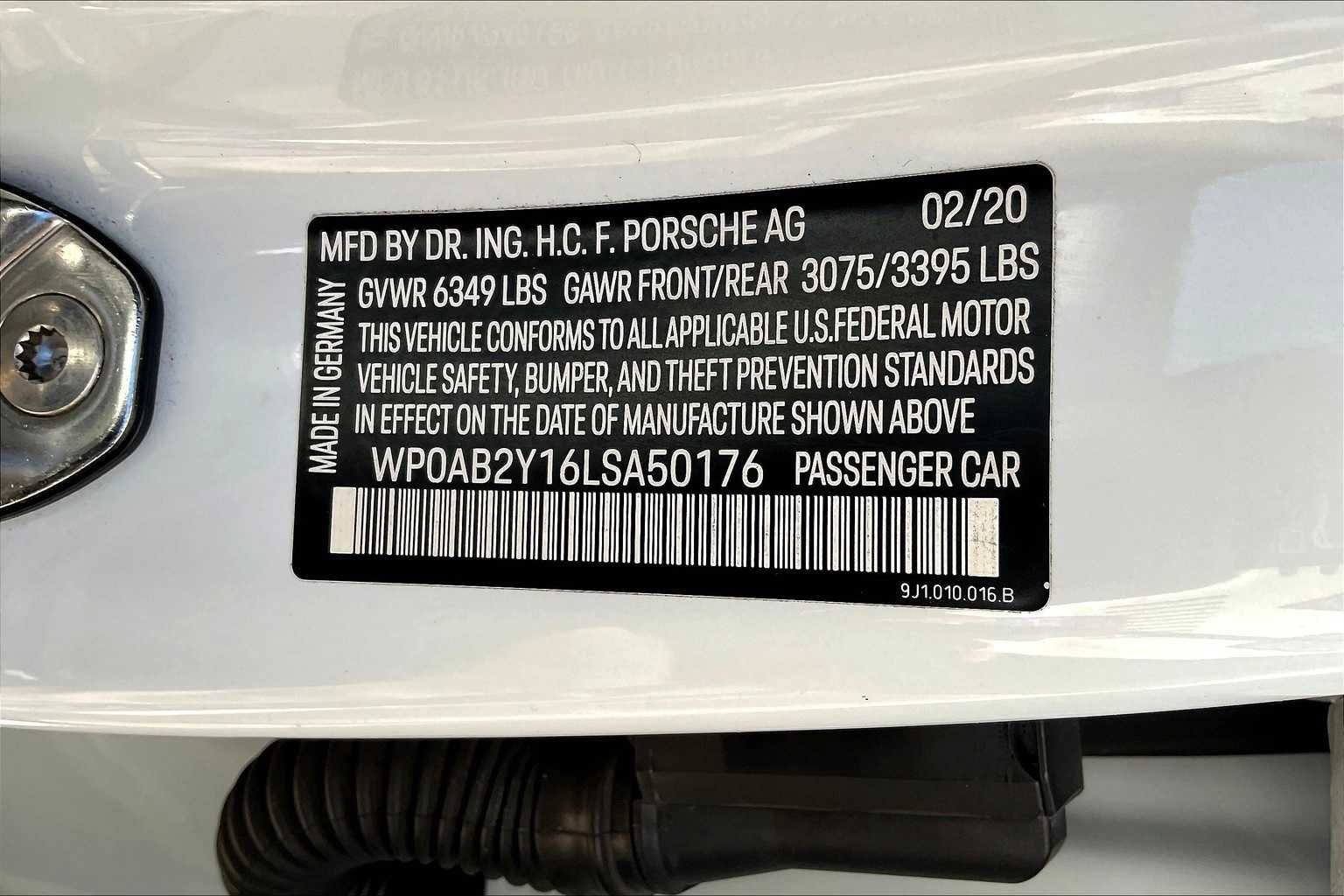 Used 2020 Porsche Taycan 4S image 19