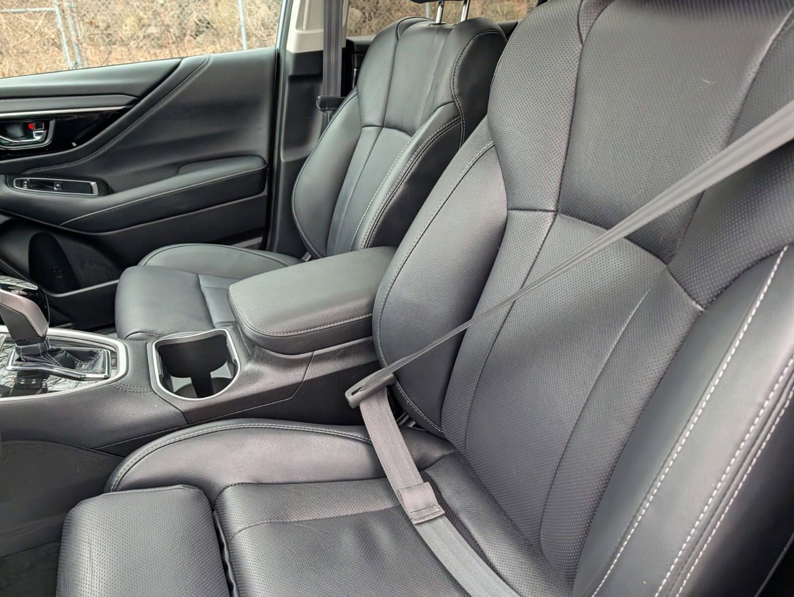 Used 2023 Subaru Outback Limited image 18