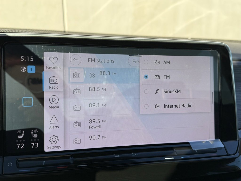 Used 2025 Volkswagen Atlas SEL Premium R-Line image 12