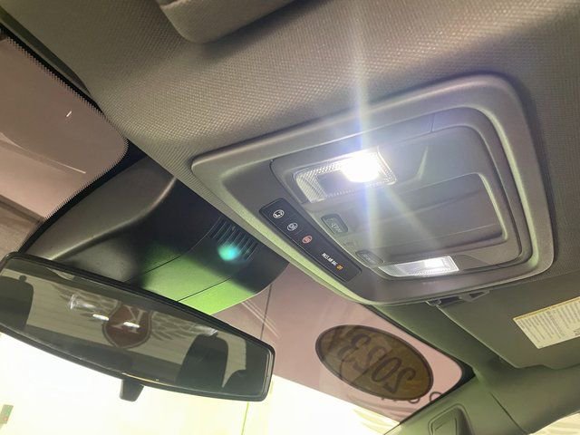 Used 2023 Chevrolet Silverado 1500 LT image 18