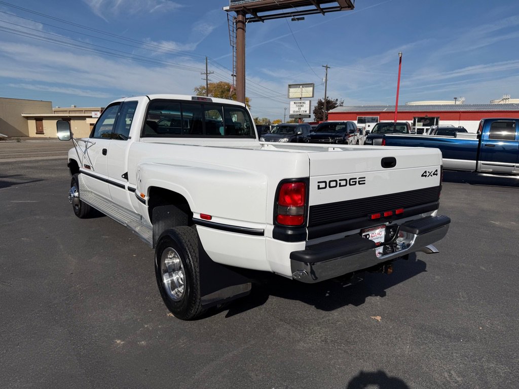 Used 1996 Dodge Ram 3500 Truck SLT image 4