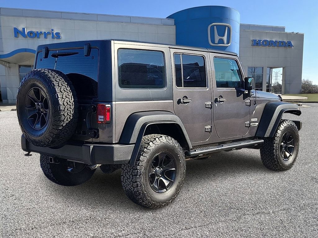 Used 2018 Jeep Wrangler Unlimited Sport w/ Connectivity Group image 4
