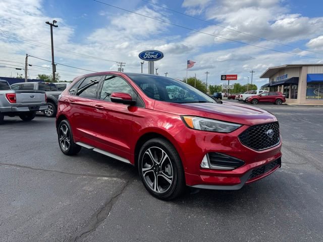 Used 2024 Ford Edge ST w/ Equipment Group 401A AWD/4WD image 6
