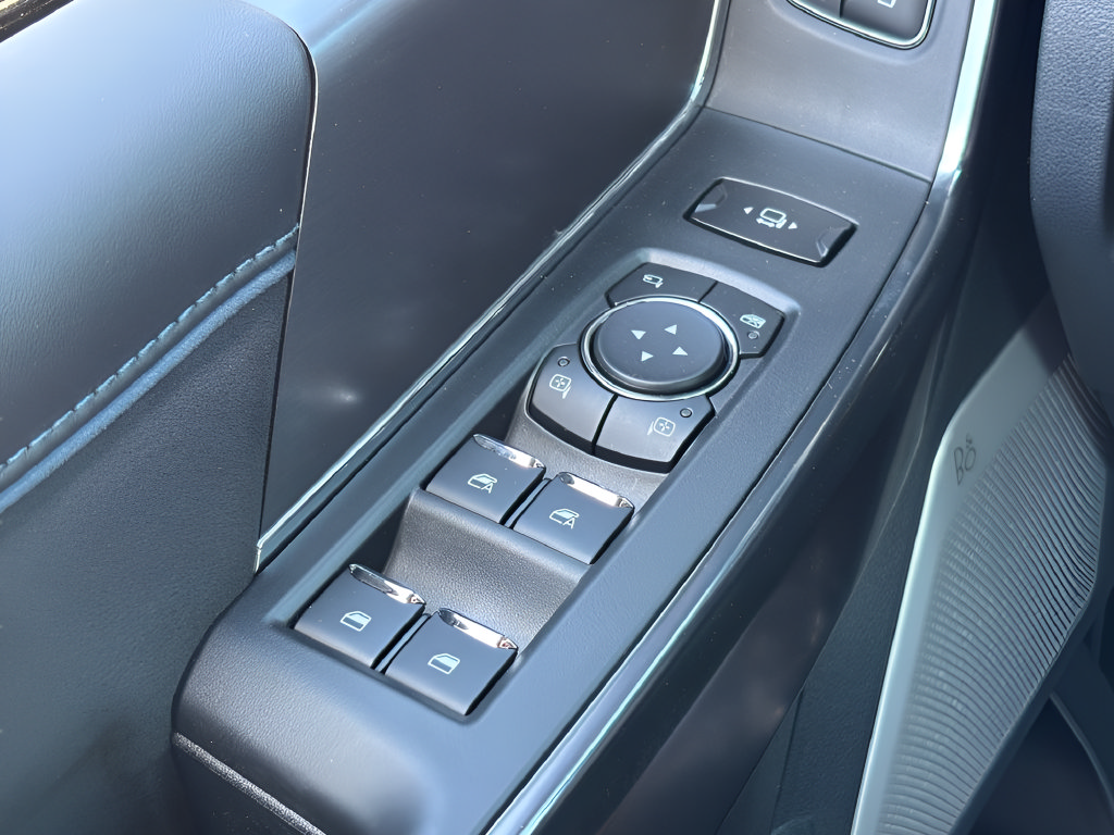 New 2026 Ford F350 Platinum AWD/4WD image 30