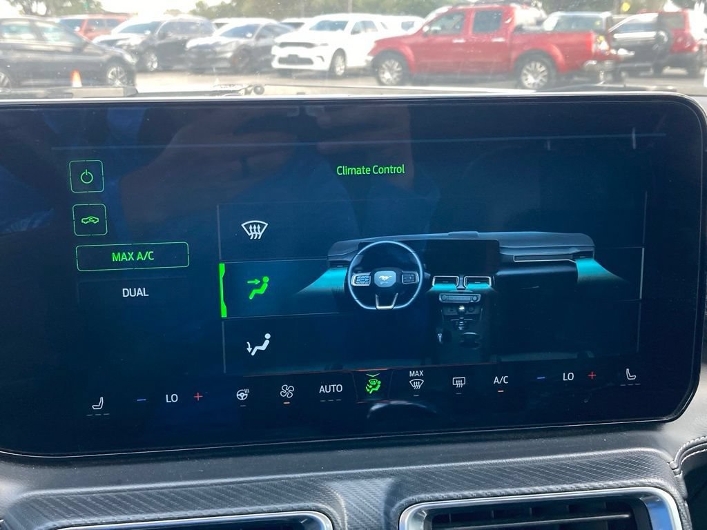 Used 2025 Ford Mustang Premium RWD image 18