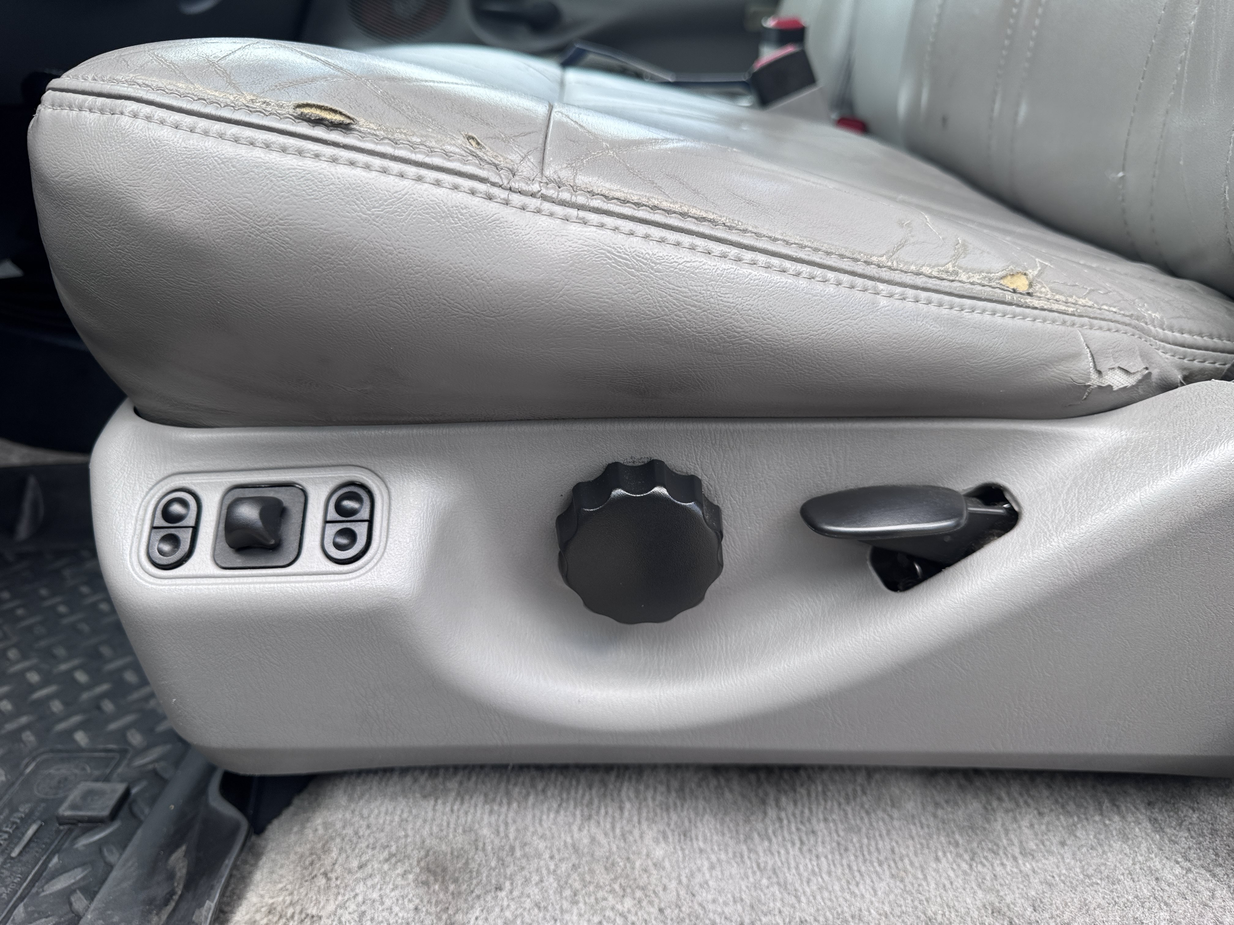 Used 1997 Ford F150 4x4 Regular Cab image 15