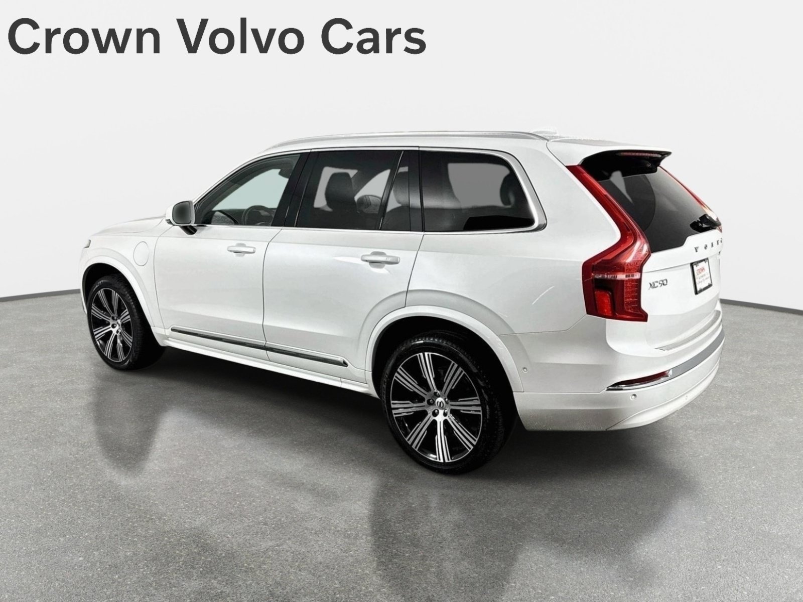 Used 2025 Volvo XC90 T8 Ultra w/ Protection Package Premier AWD/4WD image 7