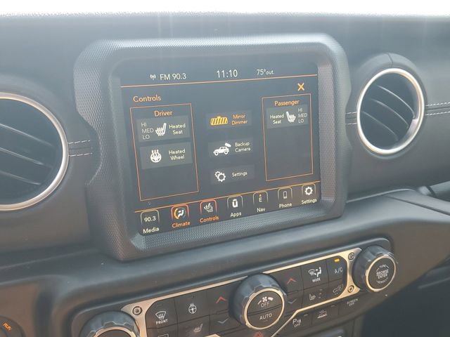 Used 2022 Jeep Wrangler Unlimited Sahara w/ Cold Weather Group image 24