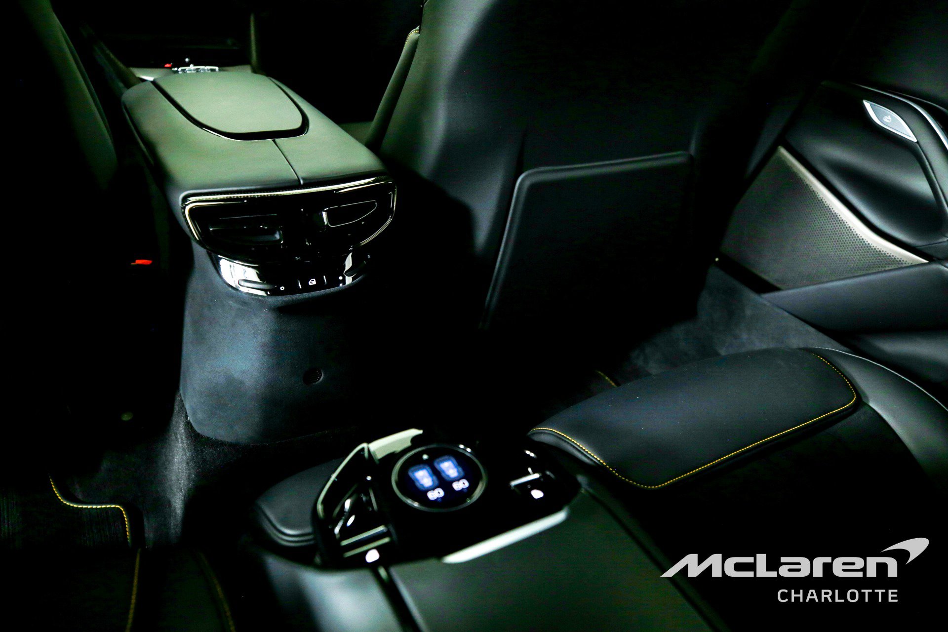 Used 2024 Ferrari Purosangue image 19