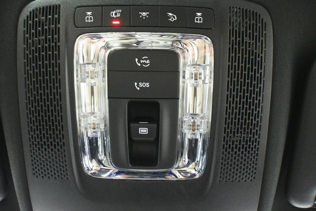Certified 2022 Mercedes-Benz A 220 image 24